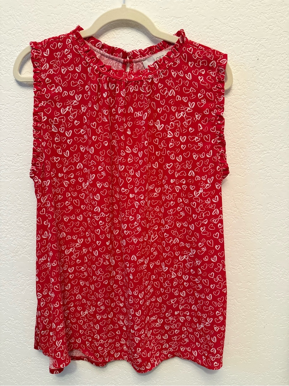 LOFT Red Sleeveless Heart-Print Women's Top
